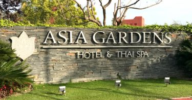 Asia Gardens busca personal de cocina
